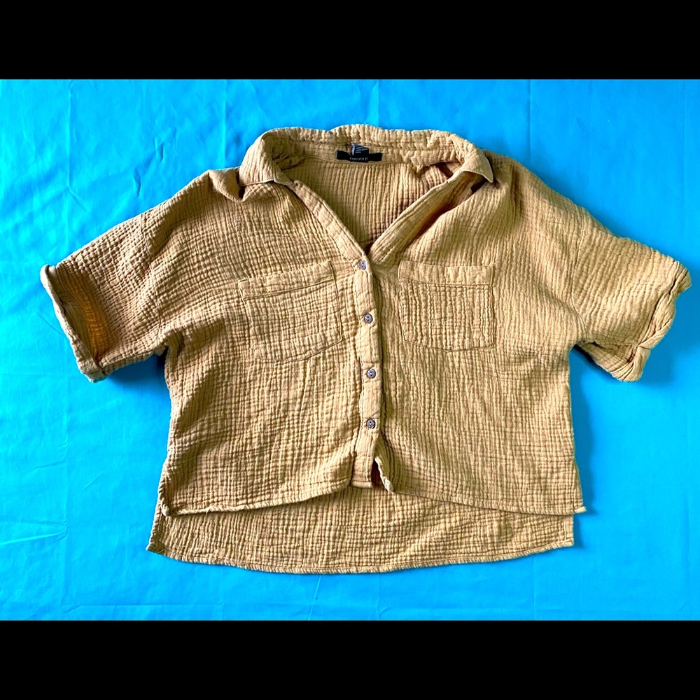 Cropped Textured Top